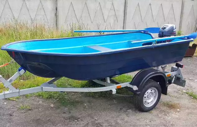 Стеклопластиковая лодка Neman-340 (тримаран) в Калининграде