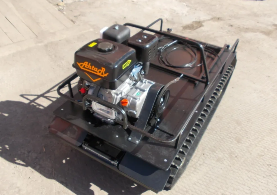 Мотобуксировщик AhtaR L 9 в Калининграде