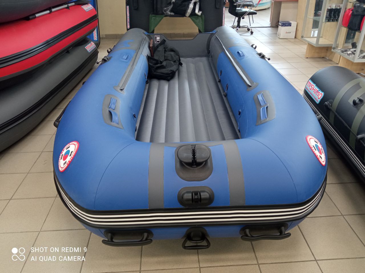 Лодка MISHIMO RIVER JET 390 под водомет в Калининграде