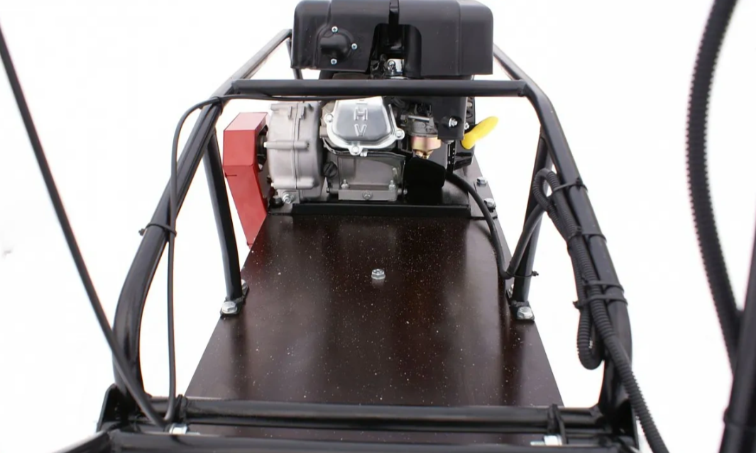 Мотобуксировщик БТС «МАЛЕК» 380/7 БЕЗ э/зап. Б/У в Калининграде