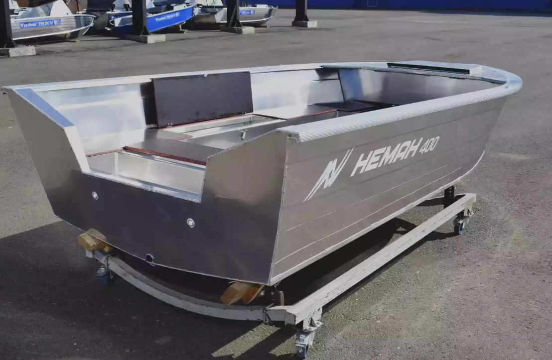 Алюминиевая лодка Неман-400 Р PRO в Калининграде