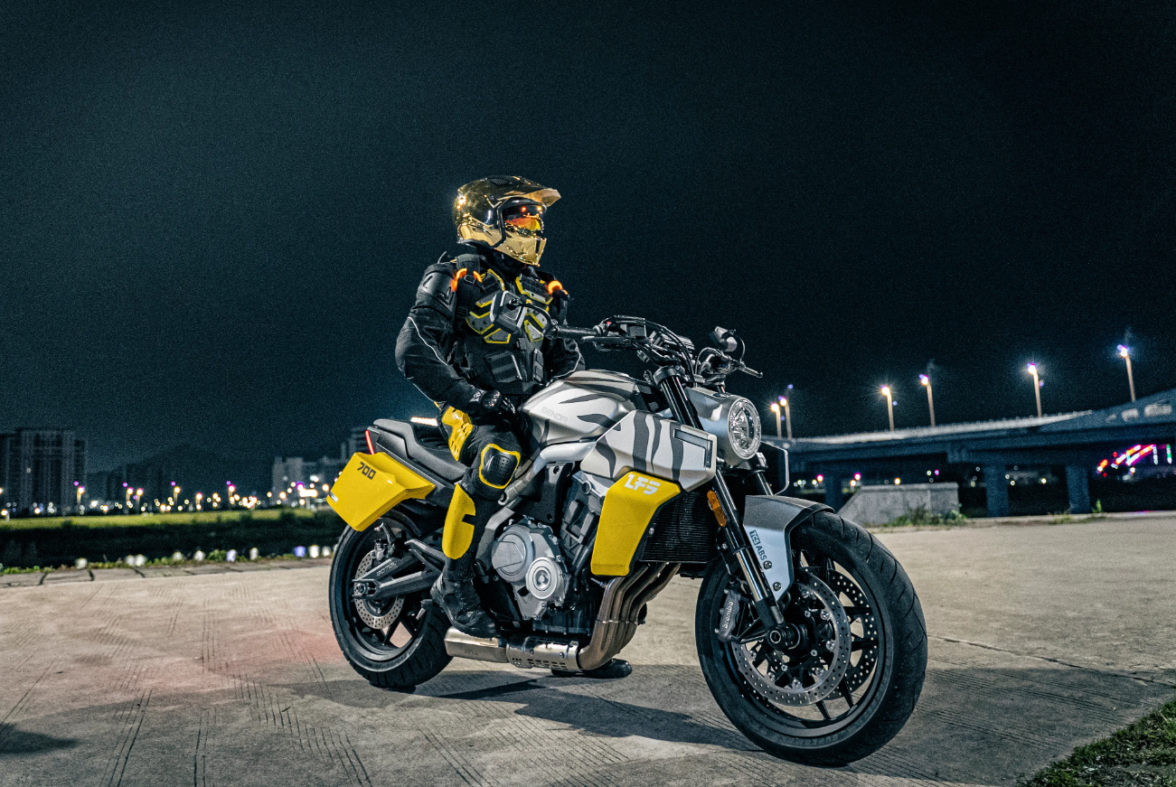 Мотоцикл Benda LFS 700 в Калининграде