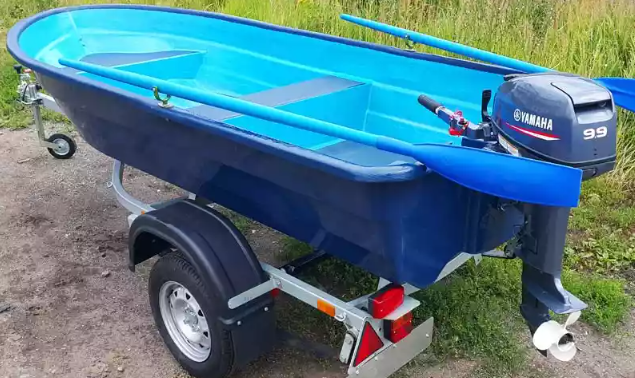 Стеклопластиковая лодка Neman-340 (тримаран) в Калининграде