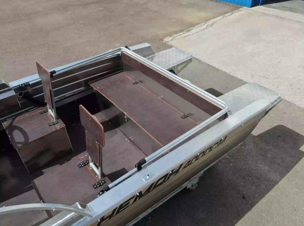 Алюминиевая лодка  Неман-400 DCM NEW в Калининграде