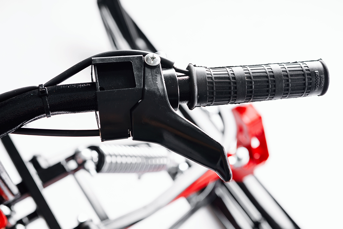 Лыжный модуль IKUDZO с подогревом ручек металлические лыжи в Калининграде