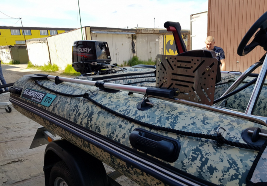 НАДУВНАЯ ЛОДКА GLADIATOR C370AL в Калининграде