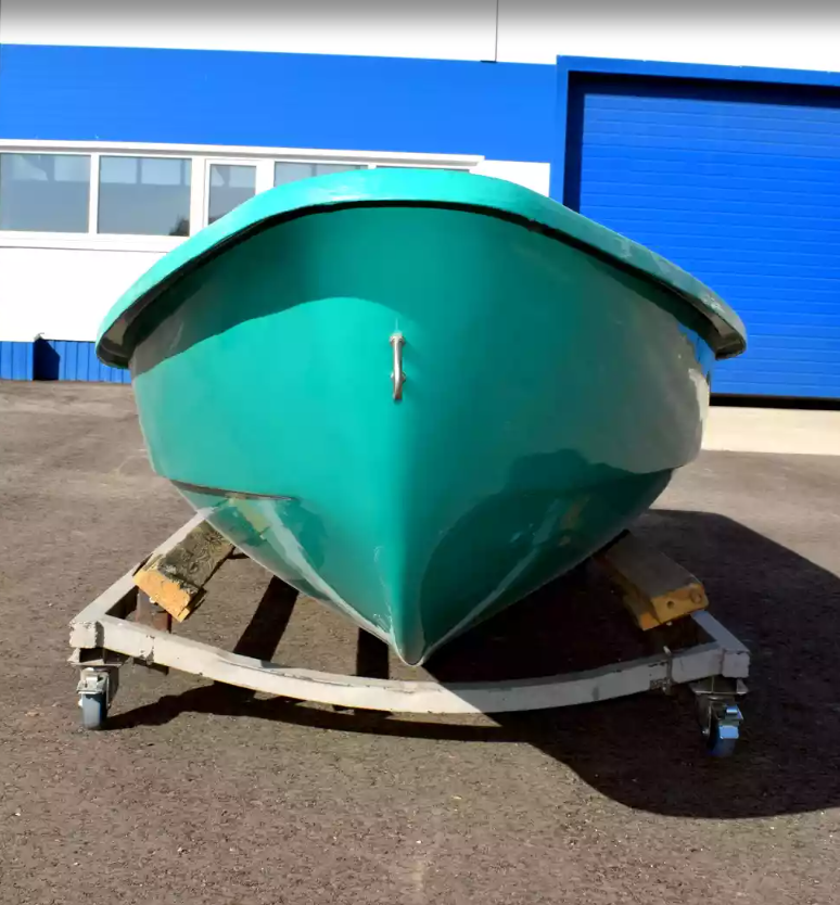 Стеклопластиковая Лодка Голавль в Калининграде