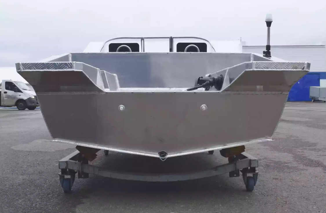 Алюминиевая лодка  Neman-400 PRO в Калининграде