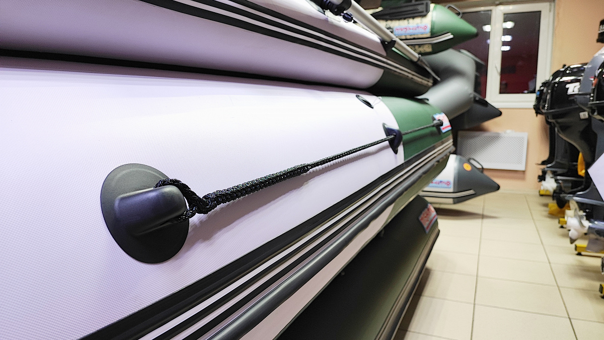 Лодка MISHIMO FAMILY PRO 370 в Калининграде