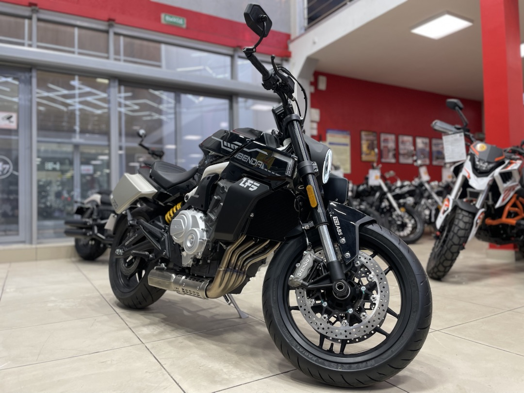 Мотоцикл Benda LFS 700 в Калининграде