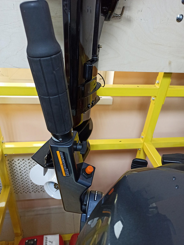 Лодочный мотор BREEZE F9,9S (4х тактный) в Калининграде