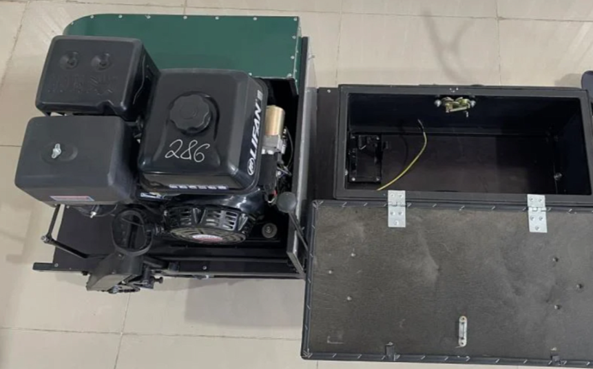 Мотобуксировщик ЕНОТ 4М в Калининграде