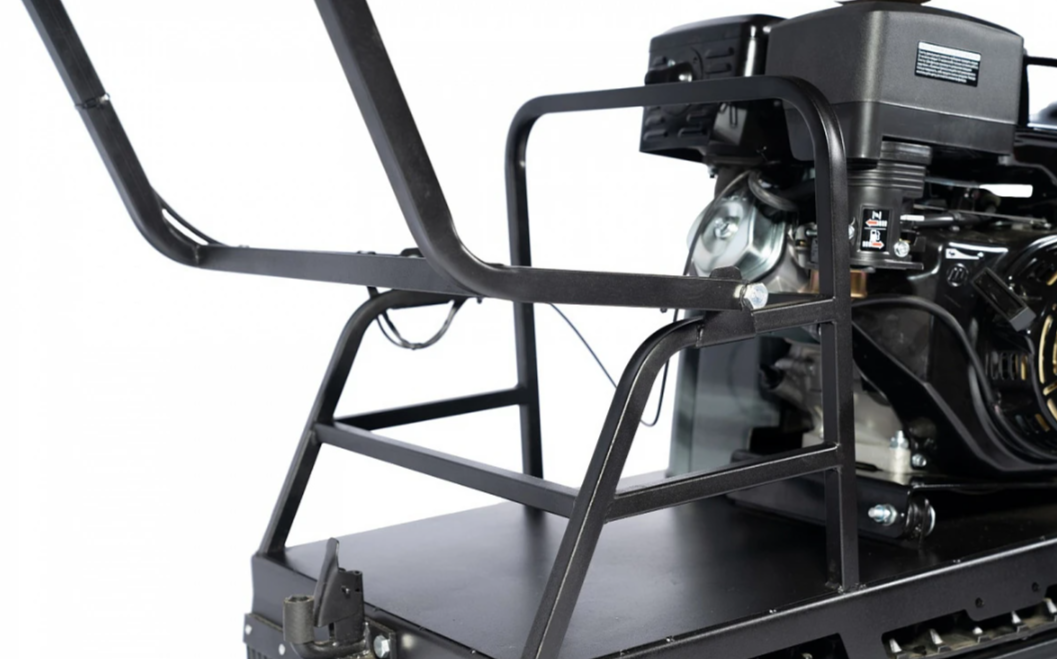 Мотобуксировщик БУРЛАК-M2 LFK 15 л.с. Промысловик в Калининграде