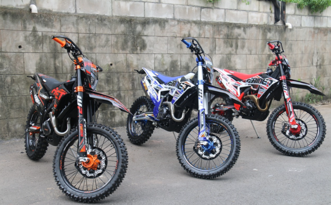 Кроссовый мотоцикл FAIDET NC300S ULTRA WP в Калининграде