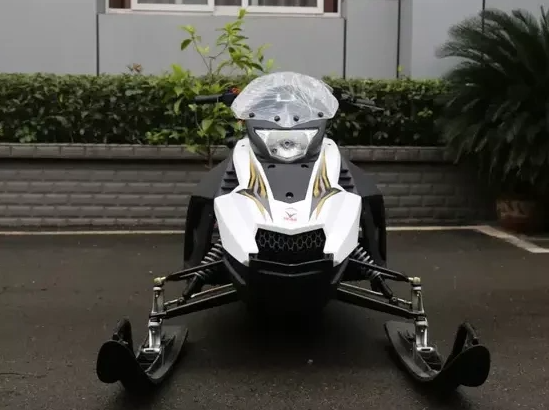 Снегоход ULAR 220 в Калининграде