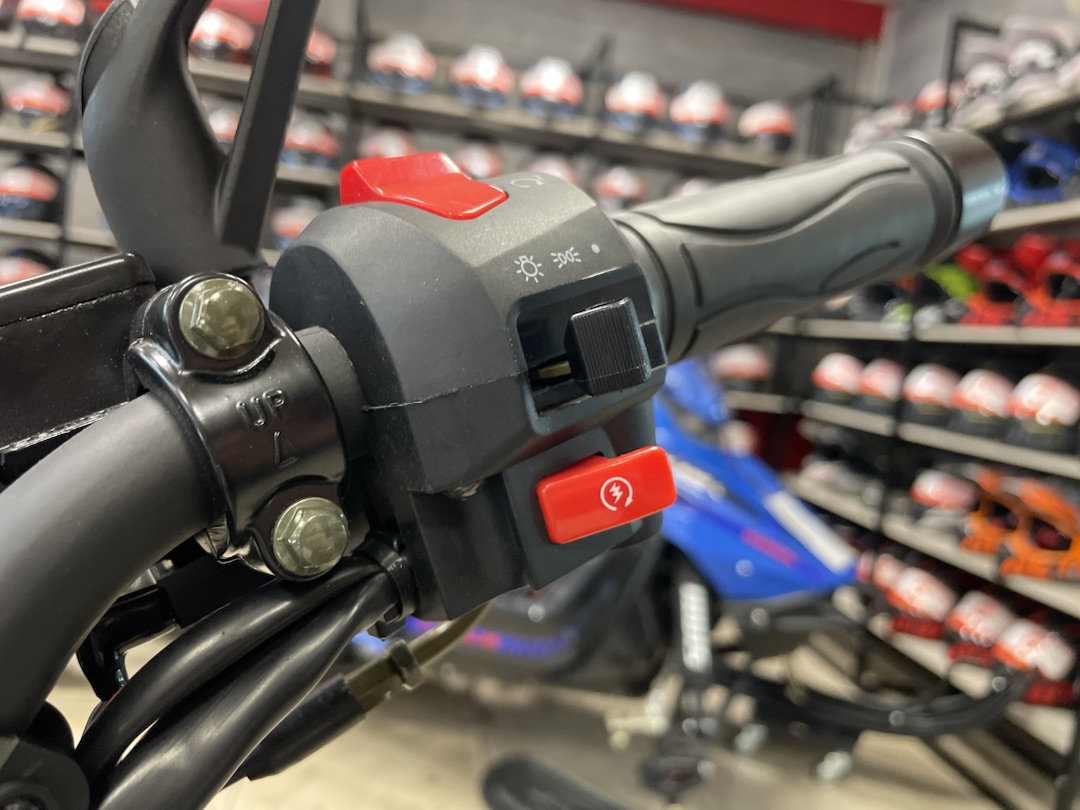 Мопед PROMAX CB150R (49) в Калининграде