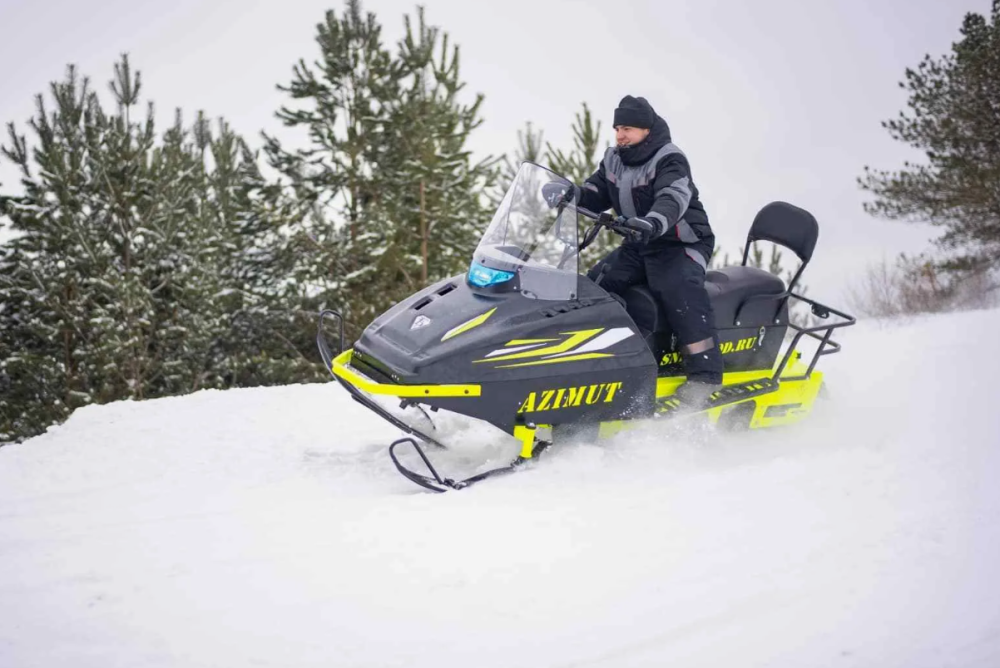 Миниснегоход Бурлак Азимут 24 л.с. , эл.запуск, реверс, тормоз гидравл, капот черный в Калининграде