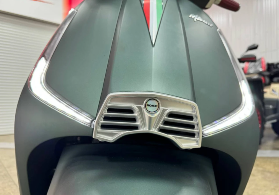 Скутер PROMAX Miami 240 (49) в Калининграде