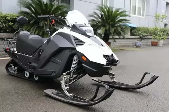 Снегоход ULAR 220 в Калининграде