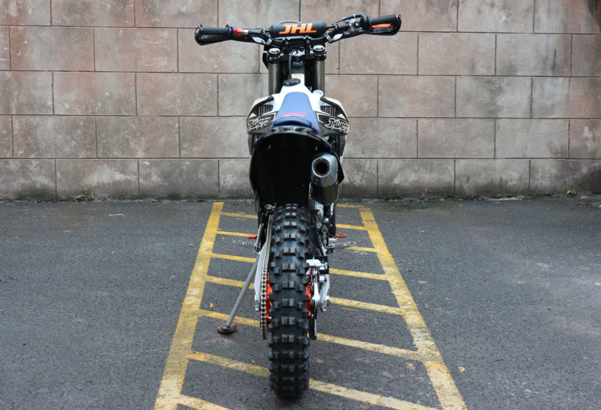 Мотоцикл JHLMOTO JHL Z8i (EFI) NC300S (182-MN) в Калининграде