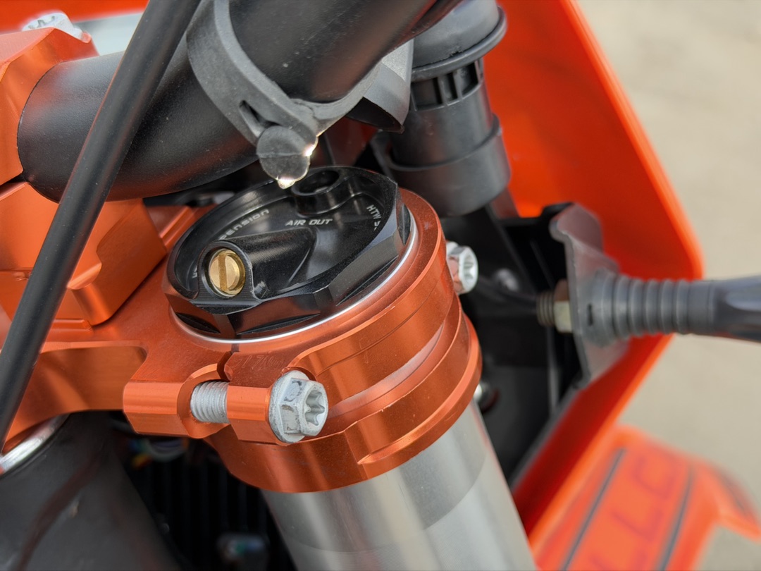Кроссовый мотоцикл PROMAX HELLCAT NC450S EFI в Калининграде