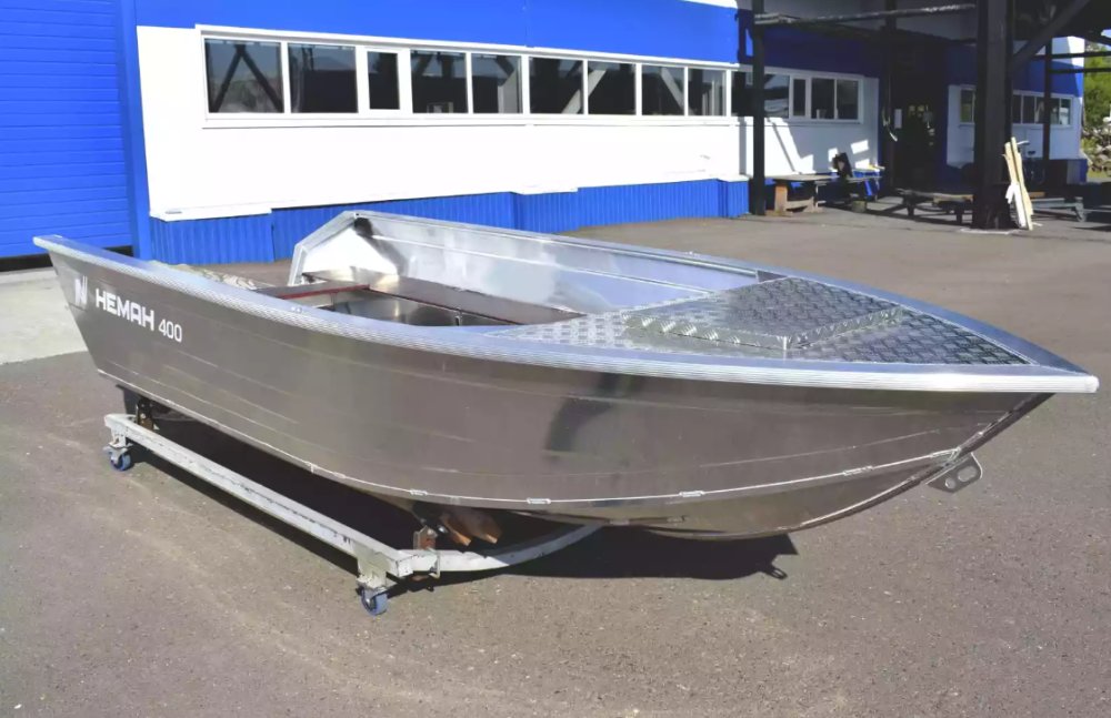 Алюминиевая лодка Неман-400 Р PRO в Калининграде
