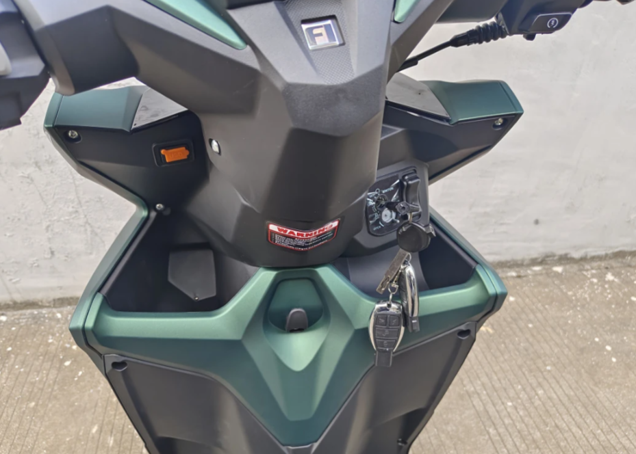 Скутер PROMAX INFERNO 250 (49) в Калининграде