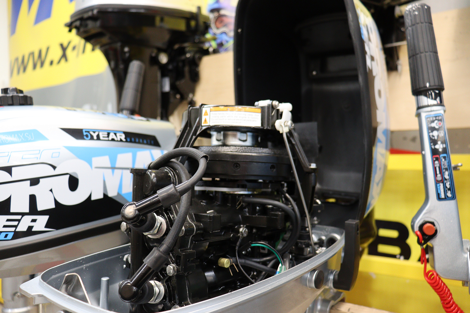 Лодочный мотор PROMAX SP9.9FHS LIGHT в Калининграде