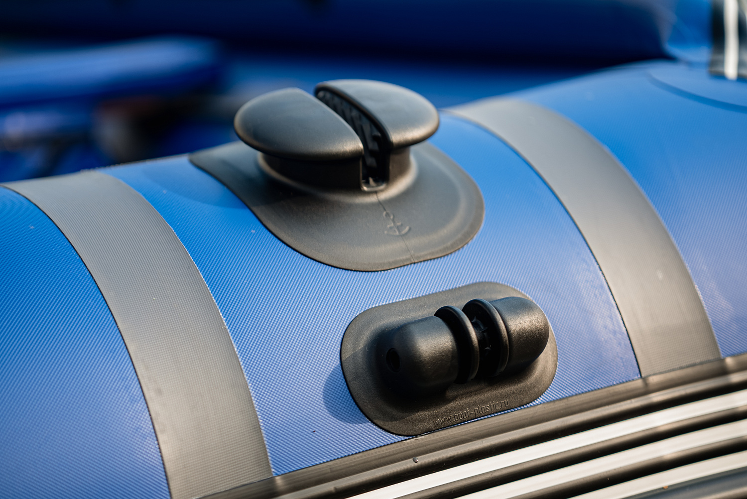 Лодка MISHIMO RIVER FJET PRO 410  под водомет в Калининграде