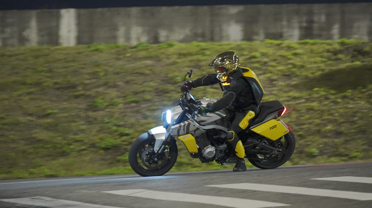 Мотоцикл Benda LFS 700 в Калининграде