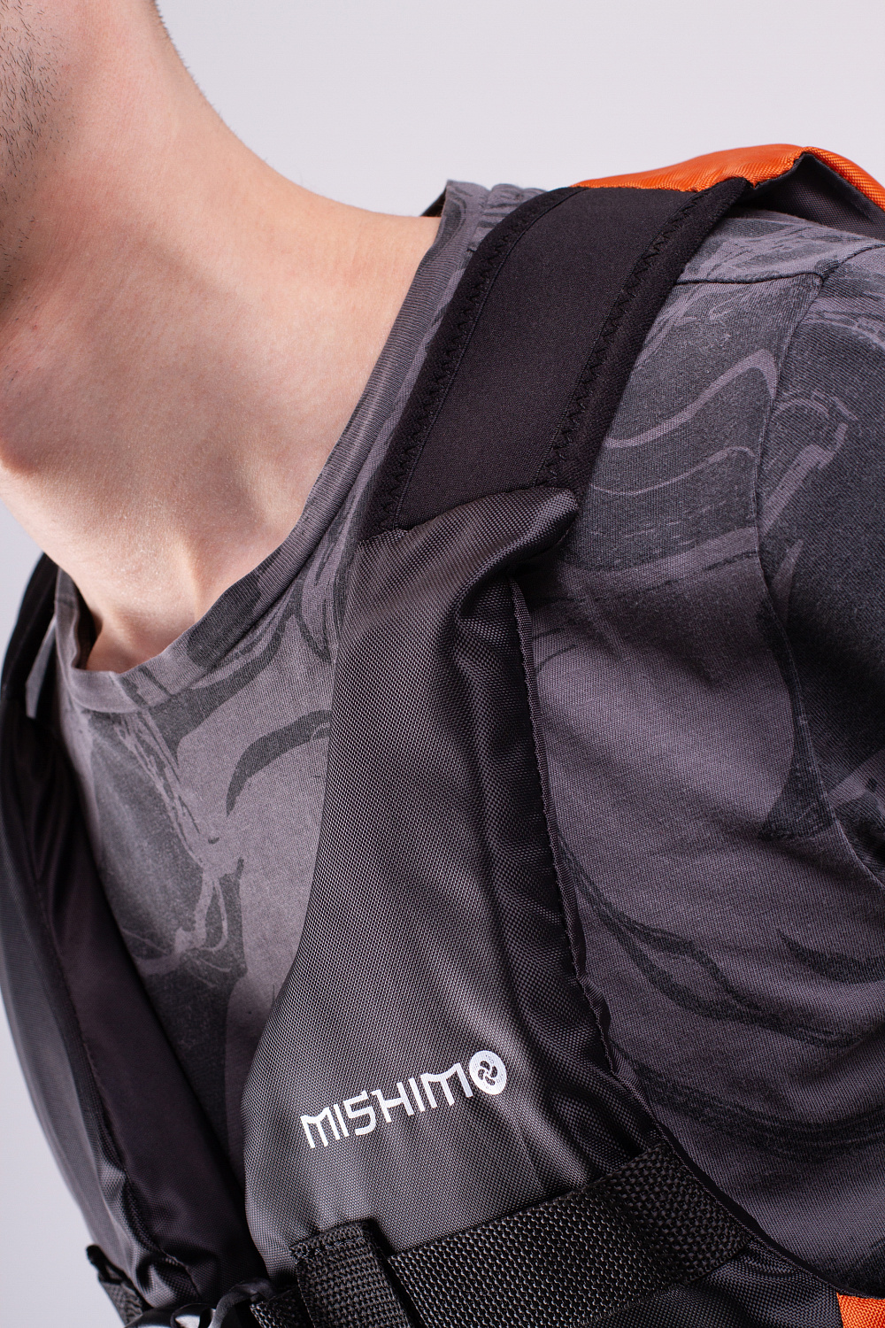 Жилет спасательный MISHIMO PRO Премиум качества Черно-оранжевый в Калининграде