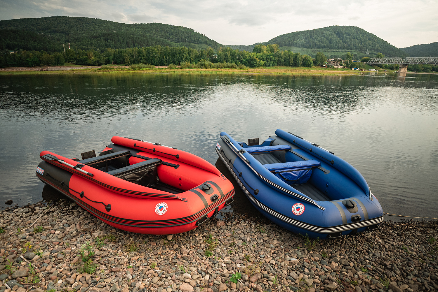 Лодка MISHIMO RIVER FJET PRO 410  под водомет в Калининграде