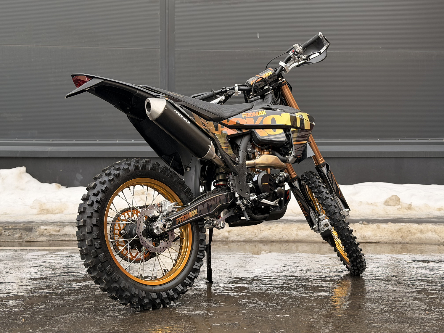Кроссовый мотоцикл PROMAX BLACKOUT NB300 ENDURO в Калининграде