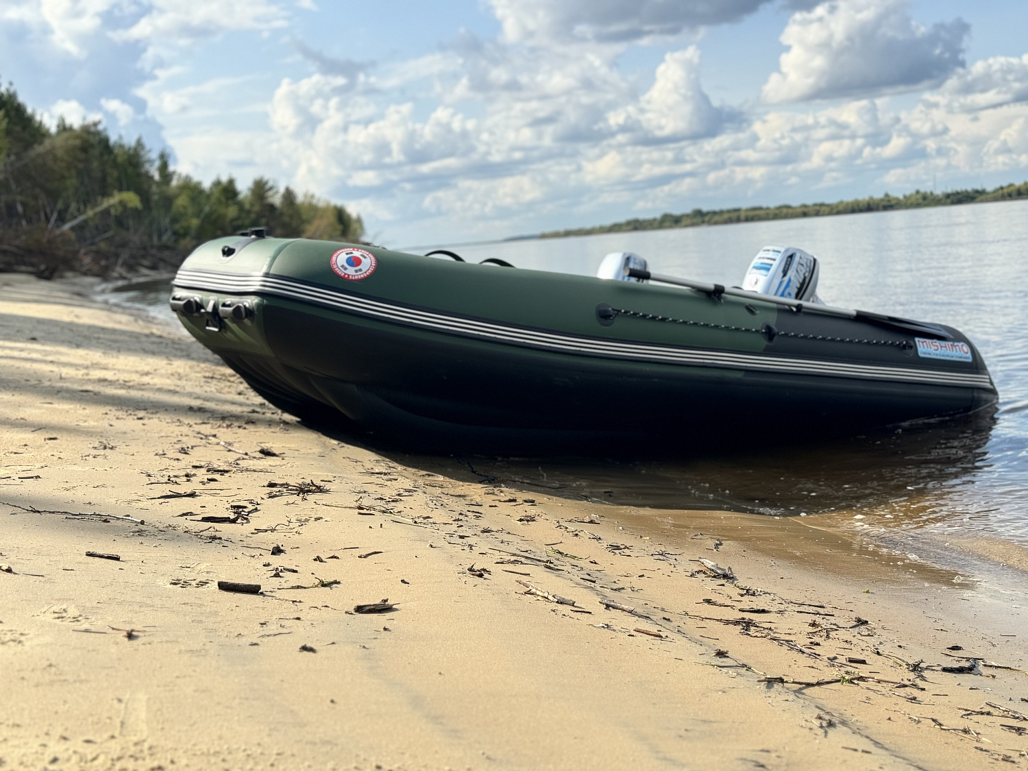 Лодка MISHIMO BIG FLOOR 420 в Калининграде