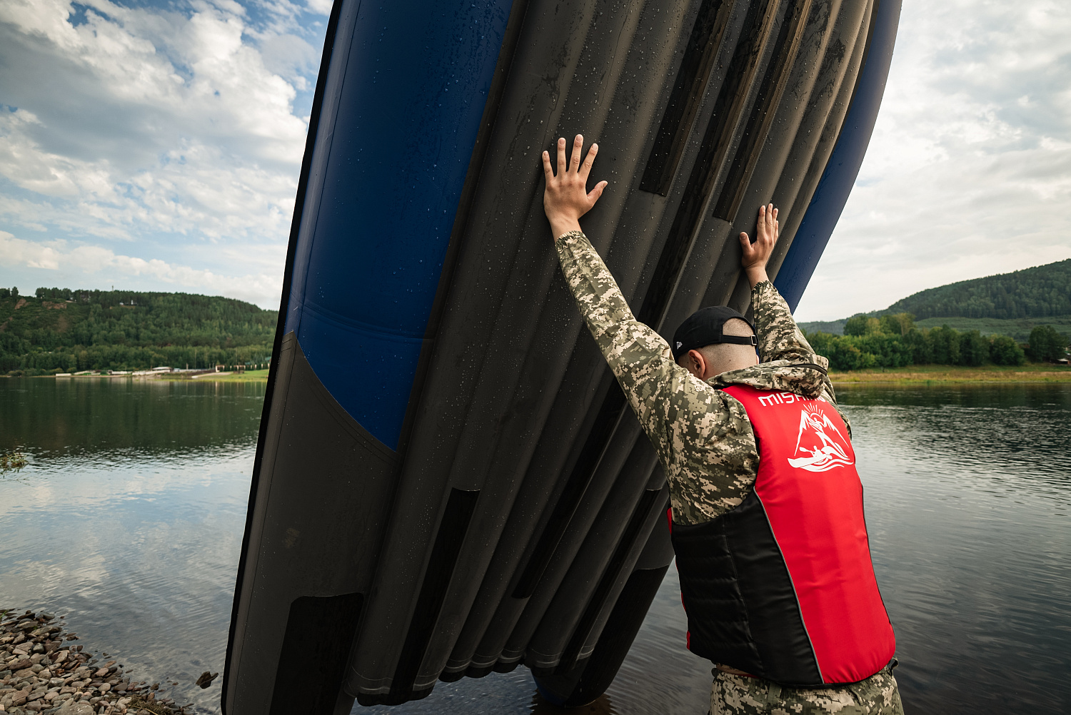 Лодка MISHIMO RIVER FJET PRO 410  под водомет в Калининграде