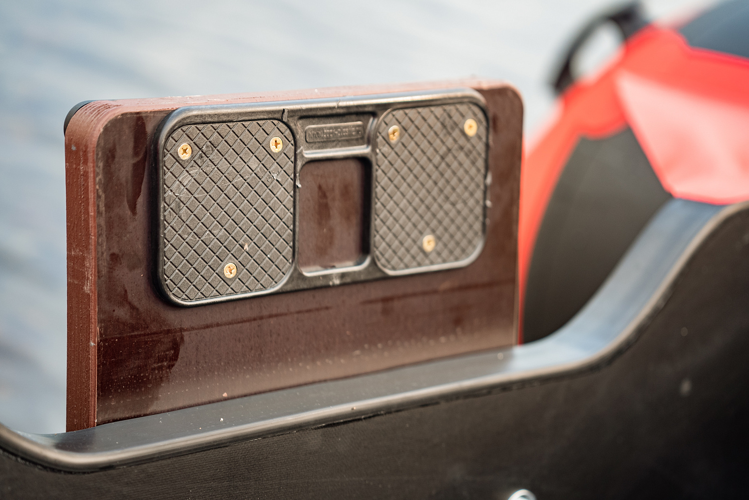 Лодка MISHIMO RIVER FJET PRO 410  под водомет в Калининграде