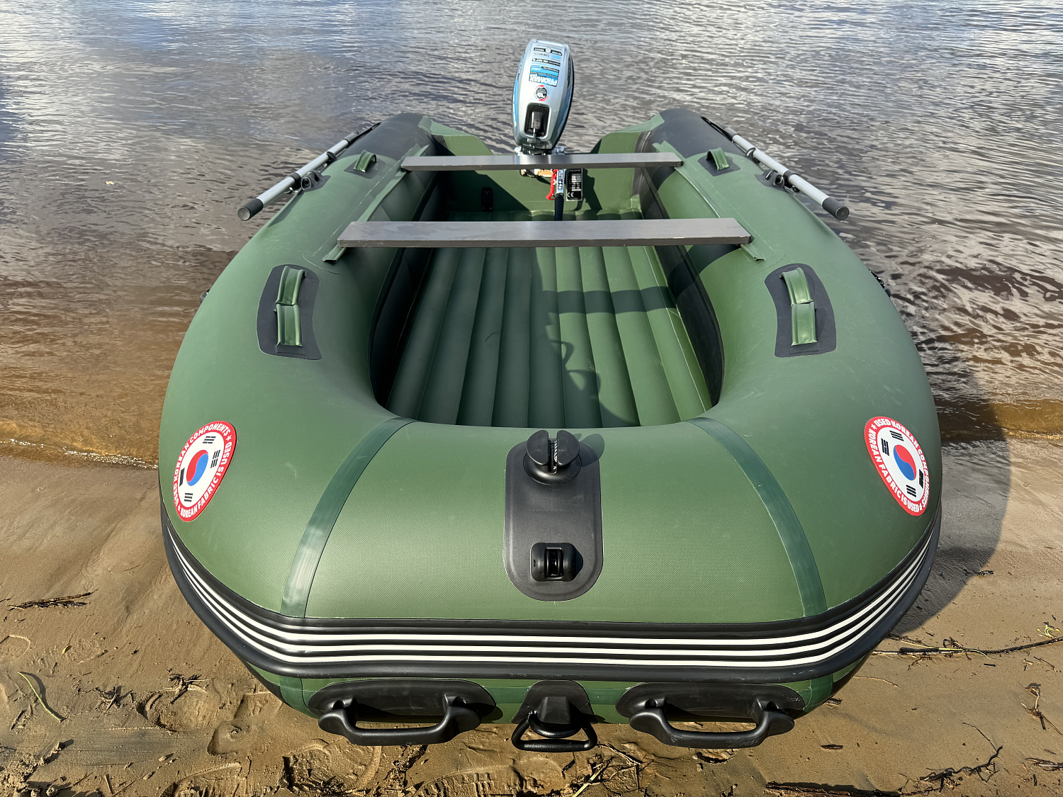 Лодка MISHIMO BIG FLOOR 420 в Калининграде